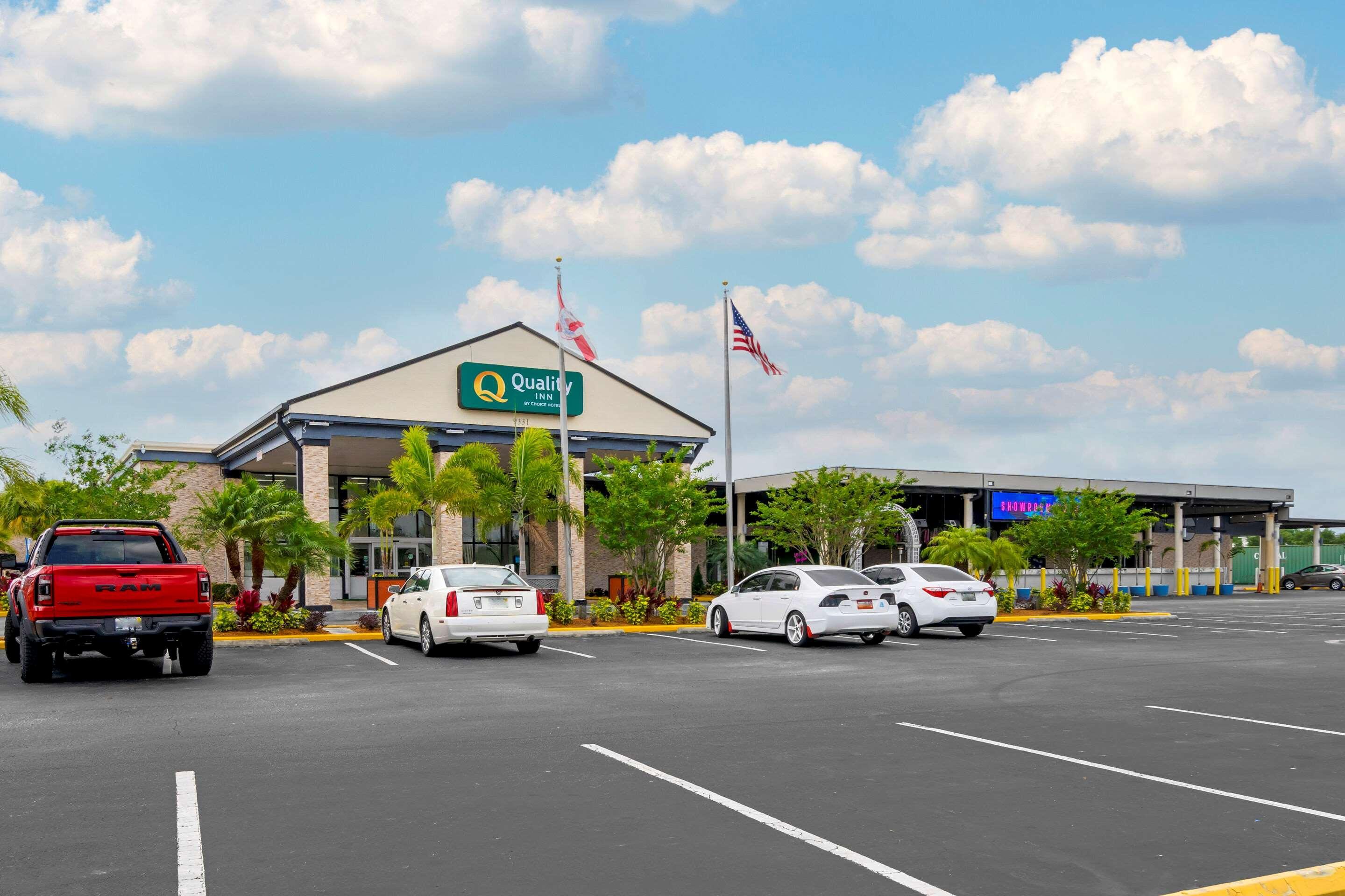 Quality Inn And Conference Center Tampa-Brandon Heartland Exterior foto